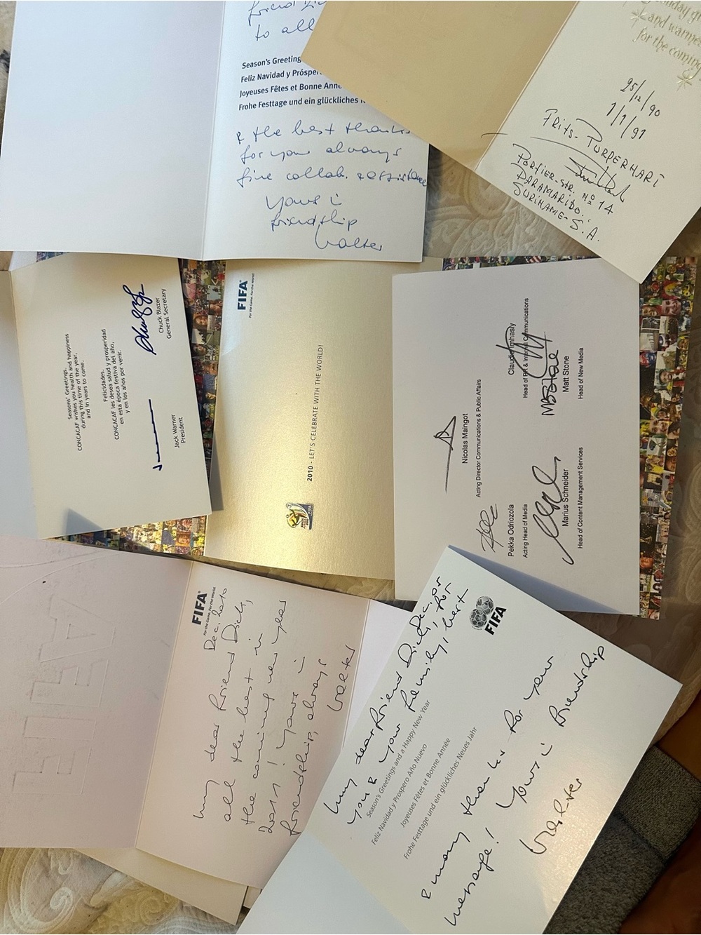 FIFA Soccer Memorabilia – Dick Howard Archive 40 Letters & Cards (1971–2011 - Picture 3 of 14